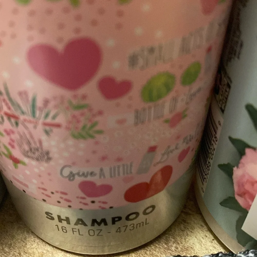 Updated: Love Beauty & Planet Shampoo & Conditioner Bundle Vegan Unisex